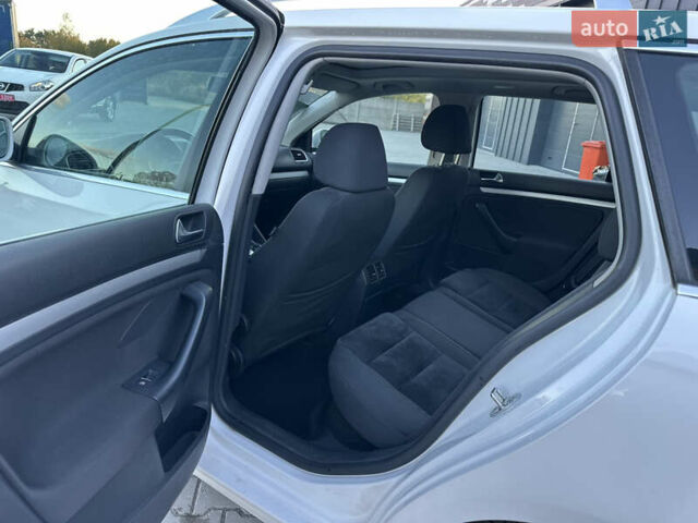 Белый Фольксваген Гольф, объемом двигателя 1.4 л и пробегом 187 тыс. км за 7450 $, фото 27 на Automoto.ua