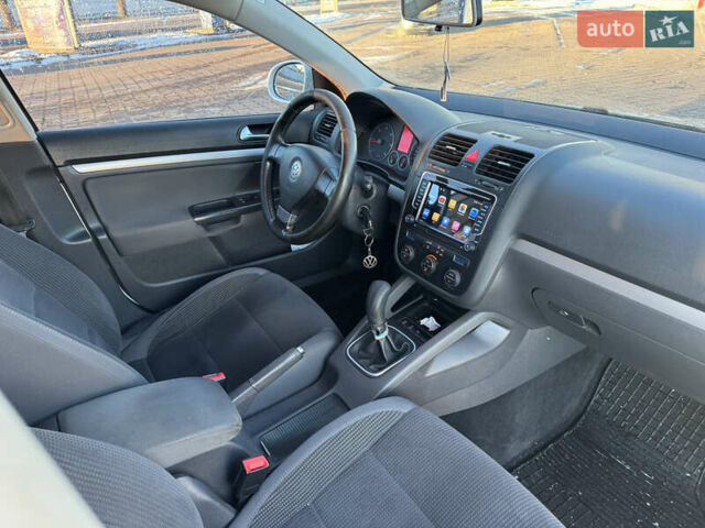 Белый Фольксваген Гольф, объемом двигателя 1.9 л и пробегом 315 тыс. км за 6050 $, фото 39 на Automoto.ua