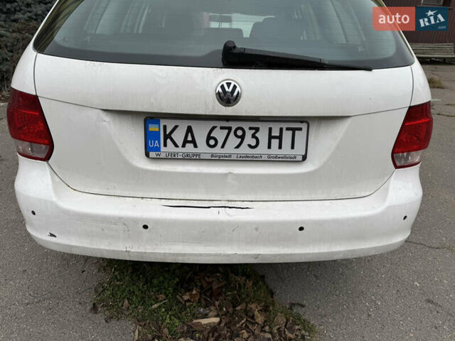 Белый Фольксваген Гольф, объемом двигателя 1.39 л и пробегом 276 тыс. км за 5200 $, фото 31 на Automoto.ua