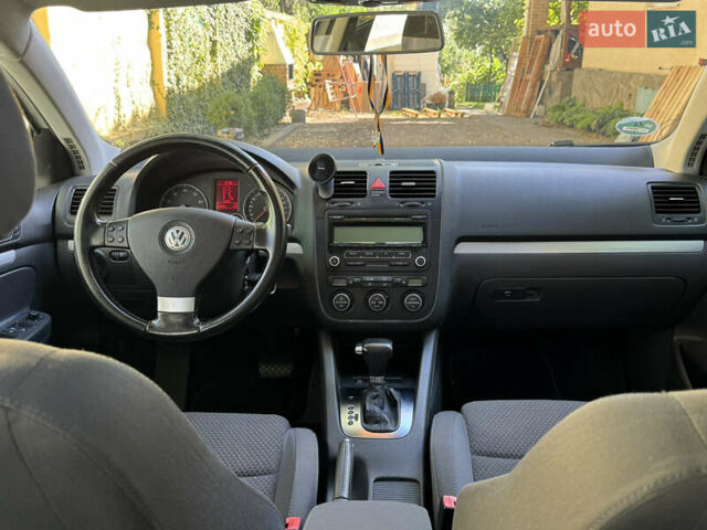 Белый Фольксваген Гольф, объемом двигателя 1.39 л и пробегом 276 тыс. км за 5200 $, фото 13 на Automoto.ua