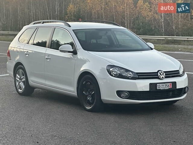 Белый Фольксваген Гольф, объемом двигателя 1.4 л и пробегом 213 тыс. км за 7799 $, фото 10 на Automoto.ua