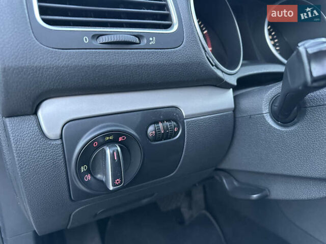 Белый Фольксваген Гольф, объемом двигателя 1.4 л и пробегом 187 тыс. км за 7450 $, фото 36 на Automoto.ua