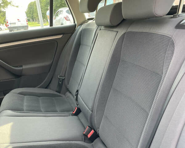 Белый Фольксваген Гольф, объемом двигателя 1.4 л и пробегом 199 тыс. км за 6500 $, фото 49 на Automoto.ua