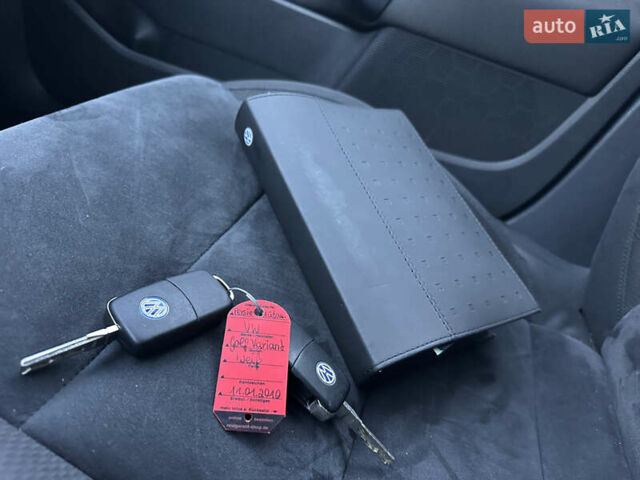 Белый Фольксваген Гольф, объемом двигателя 1.4 л и пробегом 187 тыс. км за 7450 $, фото 19 на Automoto.ua