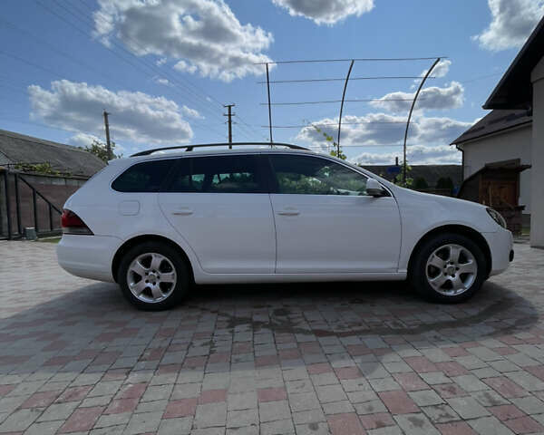 Білий Фольксваген Гольф, об'ємом двигуна 1.4 л та пробігом 297 тис. км за 6550 $, фото 5 на Automoto.ua