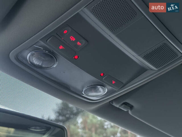 Белый Фольксваген Гольф, объемом двигателя 1.4 л и пробегом 213 тыс. км за 7799 $, фото 52 на Automoto.ua