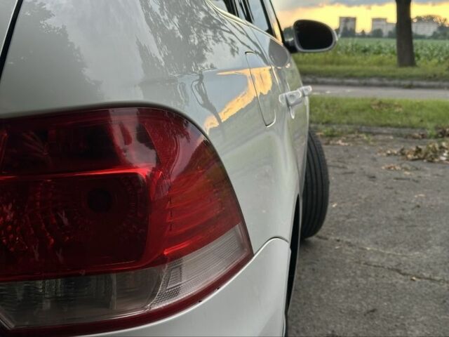 Білий Фольксваген Гольф, об'ємом двигуна 1.9 л та пробігом 315 тис. км за 6400 $, фото 12 на Automoto.ua