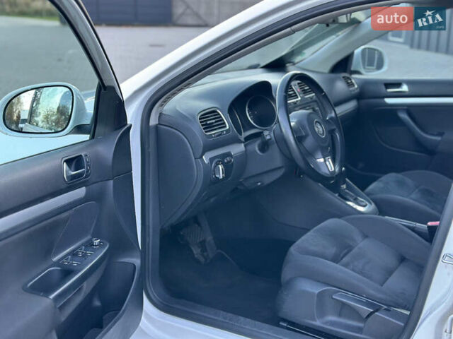 Белый Фольксваген Гольф, объемом двигателя 1.4 л и пробегом 187 тыс. км за 7450 $, фото 21 на Automoto.ua