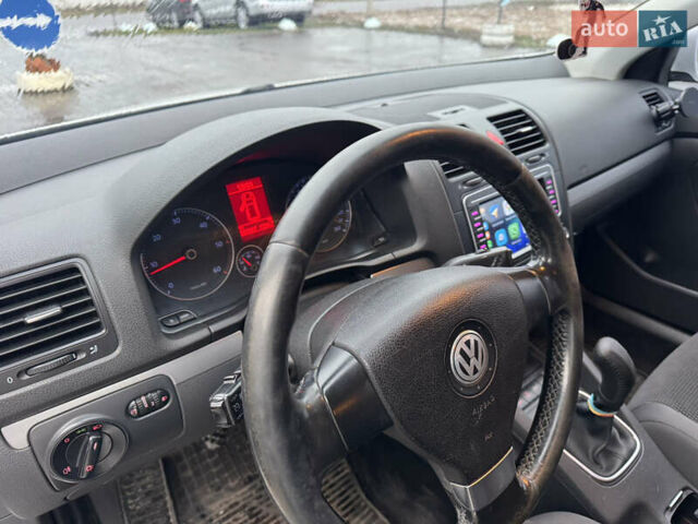 Белый Фольксваген Гольф, объемом двигателя 1.9 л и пробегом 315 тыс. км за 6050 $, фото 18 на Automoto.ua