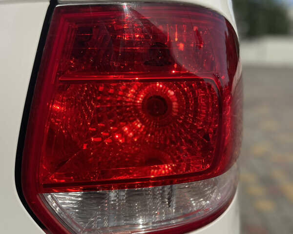 Белый Фольксваген Гольф, объемом двигателя 1.4 л и пробегом 199 тыс. км за 6500 $, фото 17 на Automoto.ua