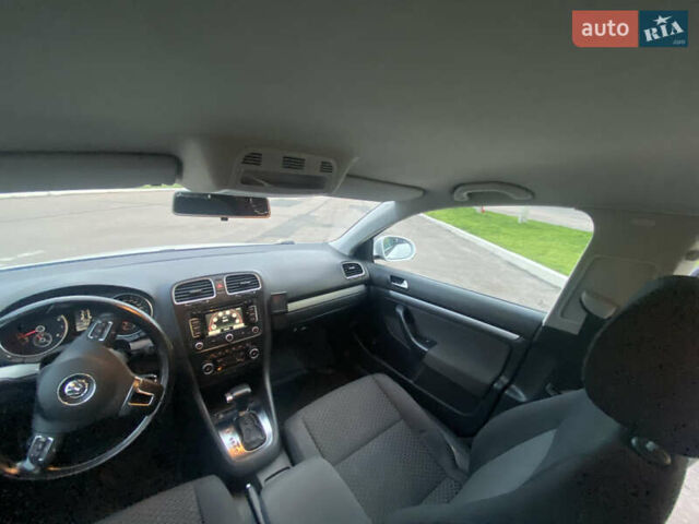 Белый Фольксваген Гольф, объемом двигателя 1.4 л и пробегом 199 тыс. км за 8000 $, фото 13 на Automoto.ua