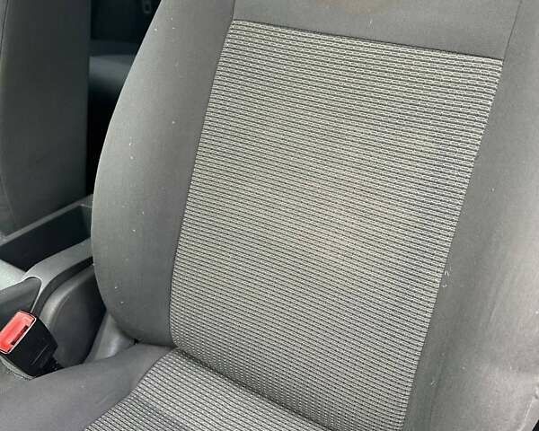 Белый Фольксваген Гольф, объемом двигателя 1.9 л и пробегом 143 тыс. км за 6050 $, фото 22 на Automoto.ua