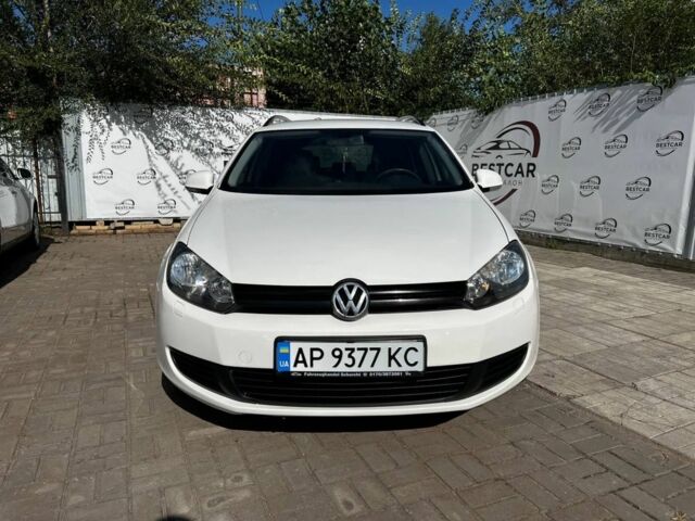 Білий Фольксваген Гольф, об'ємом двигуна 1.6 л та пробігом 225 тис. км за 6999 $, фото 4 на Automoto.ua