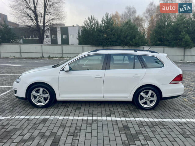 Білий Фольксваген Гольф, об'ємом двигуна 1.4 л та пробігом 199 тис. км за 5700 $, фото 8 на Automoto.ua
