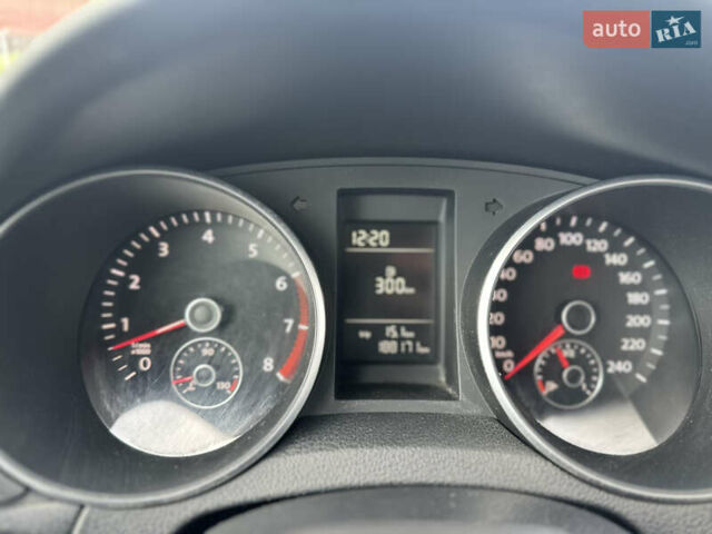 Белый Фольксваген Гольф, объемом двигателя 1.39 л и пробегом 188 тыс. км за 5850 $, фото 10 на Automoto.ua