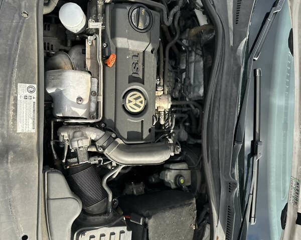 Белый Фольксваген Гольф, объемом двигателя 1.39 л и пробегом 188 тыс. км за 5850 $, фото 8 на Automoto.ua