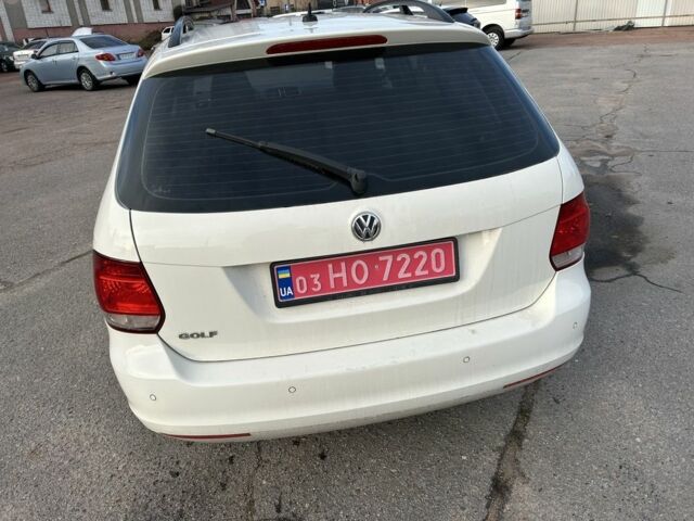 Білий Фольксваген Гольф, об'ємом двигуна 1.4 л та пробігом 215 тис. км за 6799 $, фото 1 на Automoto.ua