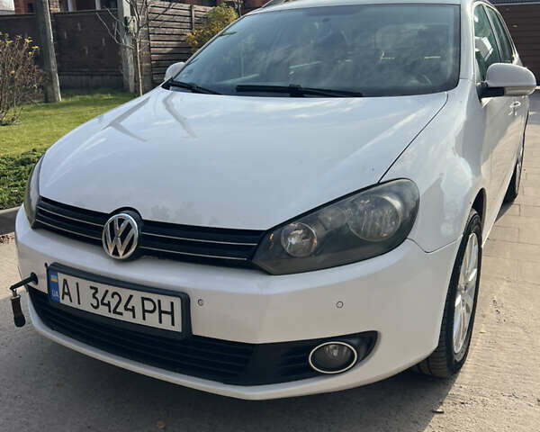 Білий Фольксваген Гольф, об'ємом двигуна 1.6 л та пробігом 370 тис. км за 6700 $, фото 4 на Automoto.ua