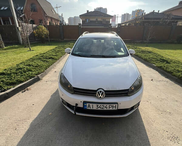 Білий Фольксваген Гольф, об'ємом двигуна 1.6 л та пробігом 370 тис. км за 6700 $, фото 6 на Automoto.ua