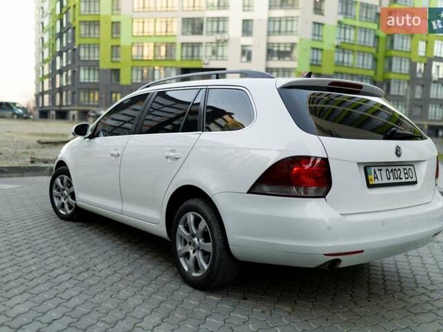 Белый Фольксваген Гольф, объемом двигателя 1.6 л и пробегом 268 тыс. км за 6300 $, фото 28 на Automoto.ua