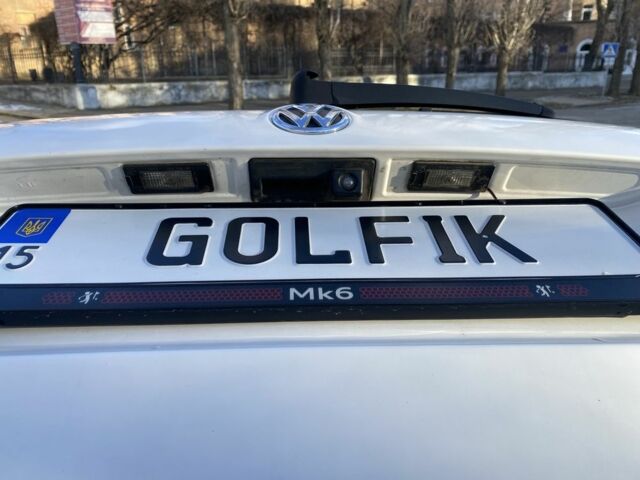 Білий Фольксваген Гольф, об'ємом двигуна 1.6 л та пробігом 381 тис. км за 8000 $, фото 11 на Automoto.ua