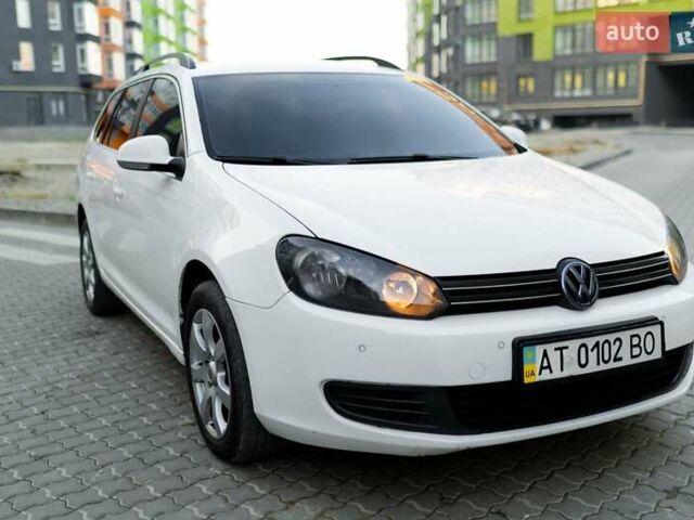 Белый Фольксваген Гольф, объемом двигателя 1.6 л и пробегом 268 тыс. км за 6300 $, фото 21 на Automoto.ua