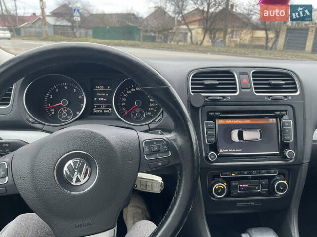 Білий Фольксваген Гольф, об'ємом двигуна 1.4 л та пробігом 240 тис. км за 7300 $, фото 7 на Automoto.ua