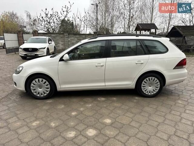 Білий Фольксваген Гольф, об'ємом двигуна 1.6 л та пробігом 348 тис. км за 7900 $, фото 14 на Automoto.ua