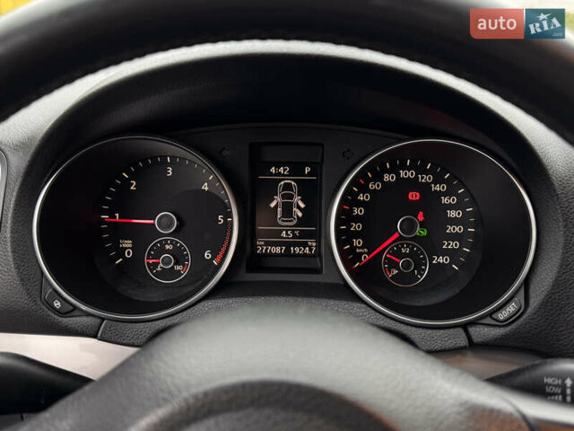 Белый Фольксваген Гольф, объемом двигателя 1.6 л и пробегом 277 тыс. км за 7700 $, фото 32 на Automoto.ua