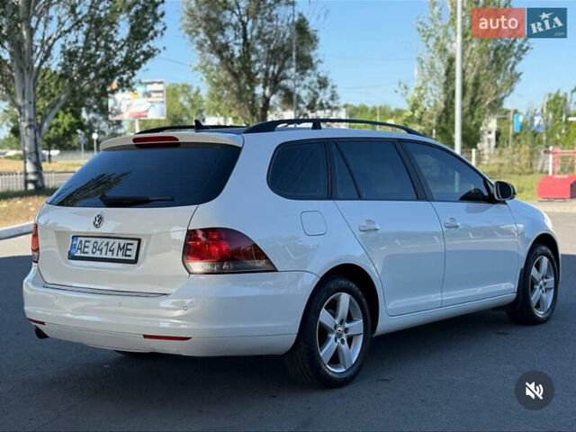Белый Фольксваген Гольф, объемом двигателя 1.6 л и пробегом 171 тыс. км за 7799 $, фото 8 на Automoto.ua