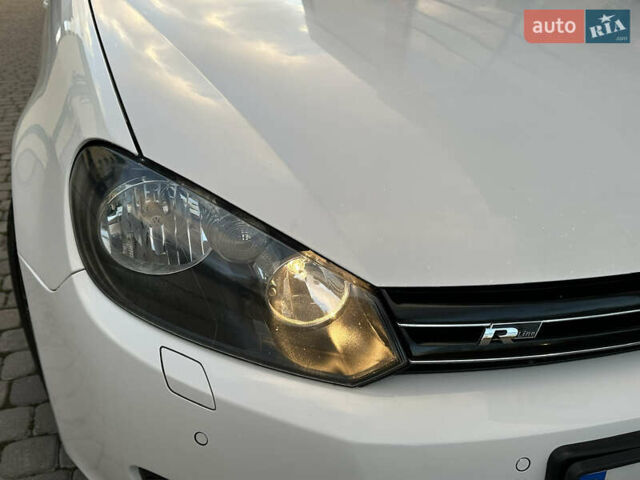 Білий Фольксваген Гольф, об'ємом двигуна 1.6 л та пробігом 241 тис. км за 7650 $, фото 7 на Automoto.ua