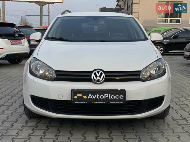 Белый Фольксваген Гольф, объемом двигателя 1.6 л и пробегом 220 тыс. км за 7099 $, фото 12 на Automoto.ua