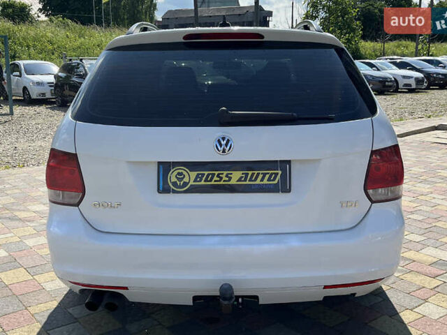 Білий Фольксваген Гольф, об'ємом двигуна 2 л та пробігом 217 тис. км за 8450 $, фото 4 на Automoto.ua