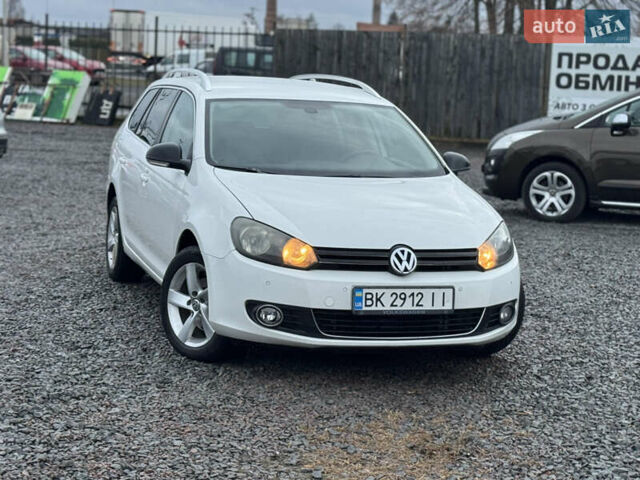 Белый Фольксваген Гольф, объемом двигателя 1.6 л и пробегом 279 тыс. км за 6950 $, фото 11 на Automoto.ua