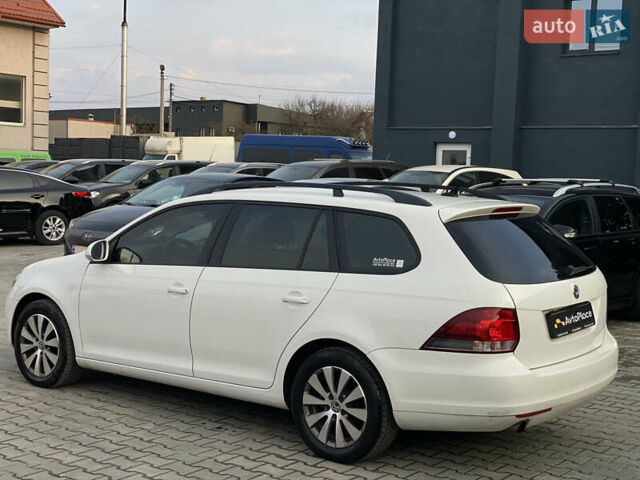 Белый Фольксваген Гольф, объемом двигателя 1.6 л и пробегом 220 тыс. км за 7099 $, фото 22 на Automoto.ua