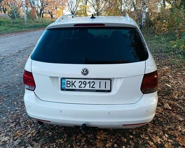 Білий Фольксваген Гольф, об'ємом двигуна 1.6 л та пробігом 339 тис. км за 7500 $, фото 5 на Automoto.ua
