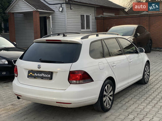 Белый Фольксваген Гольф, объемом двигателя 1.6 л и пробегом 220 тыс. км за 7099 $, фото 7 на Automoto.ua