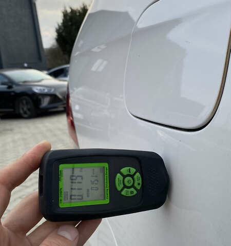 Белый Фольксваген Гольф, объемом двигателя 1.6 л и пробегом 220 тыс. км за 7099 $, фото 63 на Automoto.ua