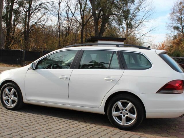 Білий Фольксваген Гольф, об'ємом двигуна 2 л та пробігом 254 тис. км за 6650 $, фото 5 на Automoto.ua