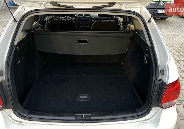 Белый Фольксваген Гольф, объемом двигателя 1.6 л и пробегом 220 тыс. км за 7099 $, фото 49 на Automoto.ua