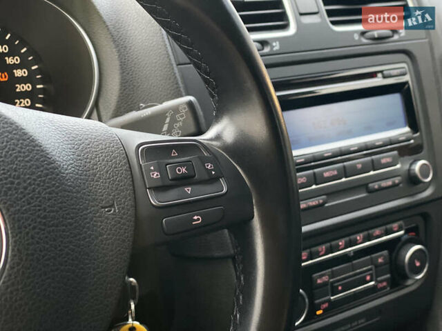 Белый Фольксваген Гольф, объемом двигателя 1.6 л и пробегом 220 тыс. км за 7099 $, фото 36 на Automoto.ua