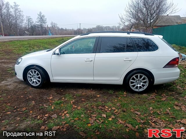 Белый Фольксваген Гольф, объемом двигателя 1.4 л и пробегом 218 тыс. км за 6600 $, фото 12 на Automoto.ua