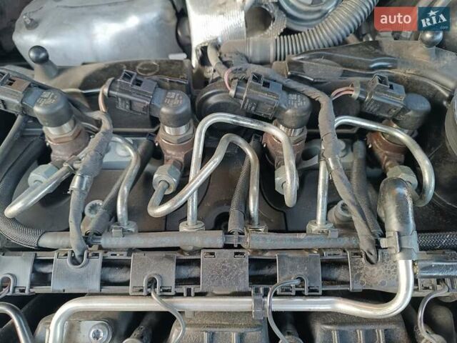 Білий Фольксваген Гольф, об'ємом двигуна 1.6 л та пробігом 339 тис. км за 7500 $, фото 8 на Automoto.ua