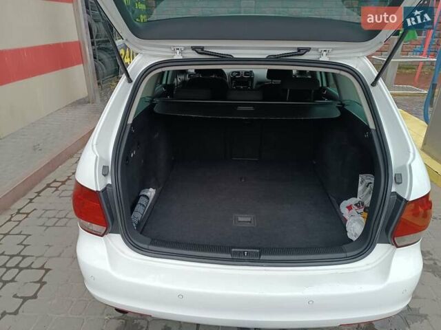 Білий Фольксваген Гольф, об'ємом двигуна 1.6 л та пробігом 339 тис. км за 7500 $, фото 23 на Automoto.ua