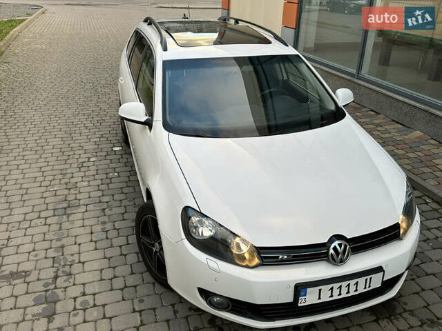 Білий Фольксваген Гольф, об'ємом двигуна 1.6 л та пробігом 241 тис. км за 7650 $, фото 2 на Automoto.ua