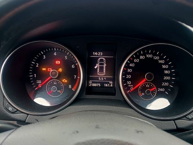 Белый Фольксваген Гольф, объемом двигателя 1.4 л и пробегом 218 тыс. км за 6600 $, фото 1 на Automoto.ua