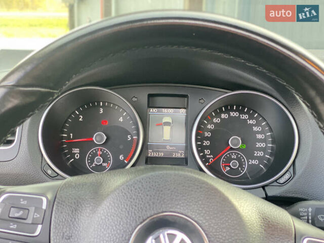 Білий Фольксваген Гольф, об'ємом двигуна 1.6 л та пробігом 235 тис. км за 9100 $, фото 24 на Automoto.ua