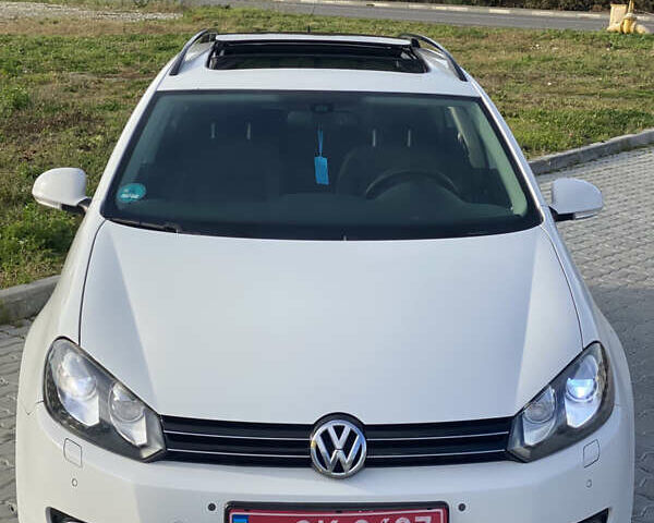 Білий Фольксваген Гольф, об'ємом двигуна 1.6 л та пробігом 235 тис. км за 9100 $, фото 1 на Automoto.ua