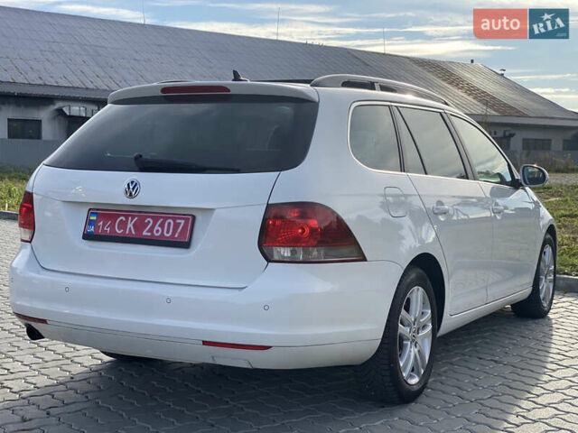 Білий Фольксваген Гольф, об'ємом двигуна 1.6 л та пробігом 235 тис. км за 9100 $, фото 10 на Automoto.ua