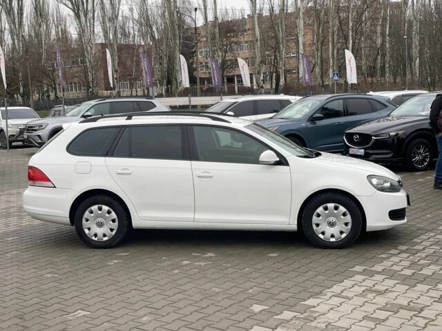 Білий Фольксваген Гольф, об'ємом двигуна 1.6 л та пробігом 292 тис. км за 6999 $, фото 7 на Automoto.ua